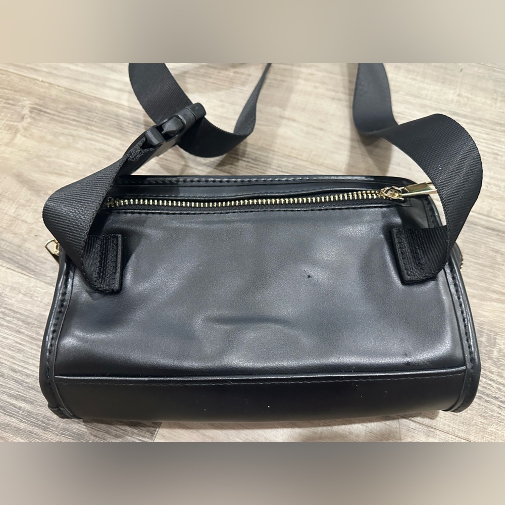 Amanda Uprichard New York Quilted Crossbody Belt Bag - Picture 5 of 6